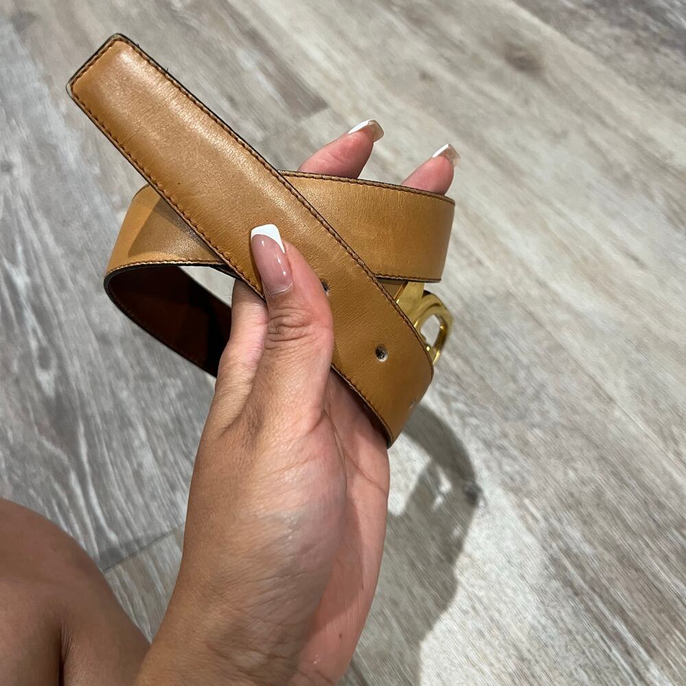 Gucci Vintage Gold Buckle Brown and Beige Reversible Belt - Picture 5 of 9